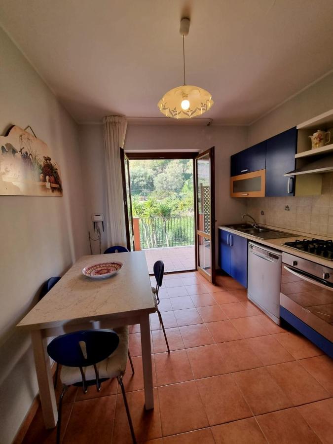 Casa Tritone Apartment Mazzeo Bagian luar foto